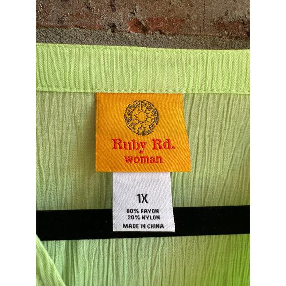 Ruby Rd. Womens Green Solid Bali Lace Spilt V-Neck 3/4 Sleeve Blouse Size 1X NWT - Picture 4 of 5